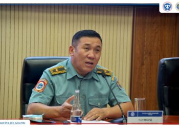 Цагдаагийн ерөнхий газрын дарга: Алба хаагчидтай уулзалт зохион байгууллаа