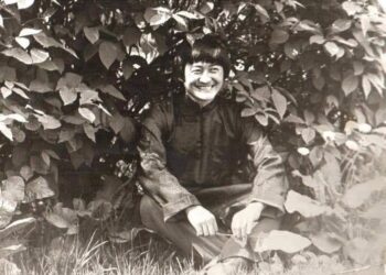 Яруу найрагч Эмүжин: Зүтгэсээр ирсэн зүрх бүхнийг бүү доромжил!