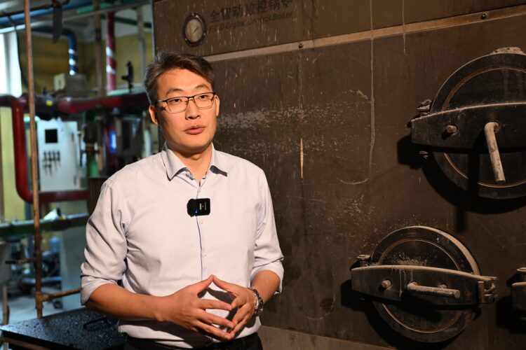 А.Амартүвшин: Өнгөрсөн өвөл аж ахуйн нэгжүүд 87 мянган тонн түүхий нүүрс түлсэн