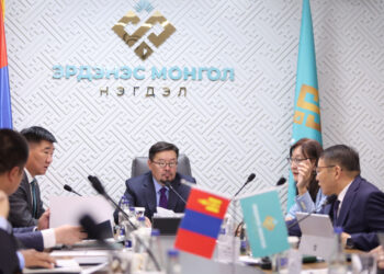 Г.Занданшатар: Засгийн газрын хэмнэлтийн бодлогод төрийн өмчит компаниуд манлайлал үзүүлэх ёстой