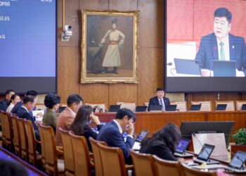 ТББХ: Ирэх оны төсвийн хүрээний мэдэгдэл, төсвийн тухай хуулийн хоёр дахь хэлэлцүүлгийг явууллаа