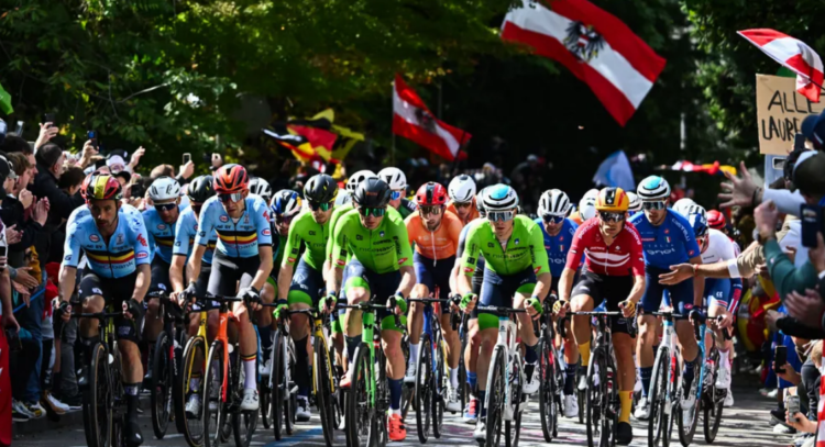 Дугуйн ДАШТ Кигалид үргэлжилж байна