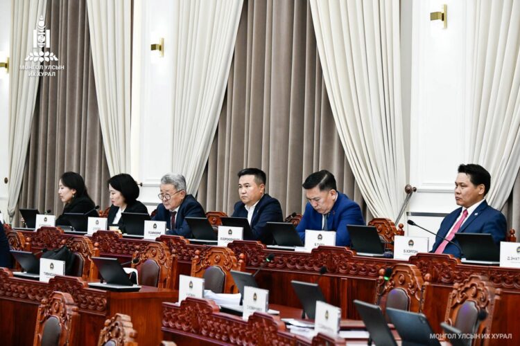 УЛСЫН ИХ ХУРЛЫН 2025 ОНЫ НАМРЫН ЭЭЛЖИТ ЧУУЛГАН: Хэлэлцэх асуудал, тов, дараалал 2025.09.22-09.26