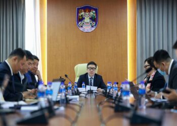 НИТХ: Эдийн засаг, төсөв, хөрөнгө оруулалтын байнгын хороо хуралдлаа