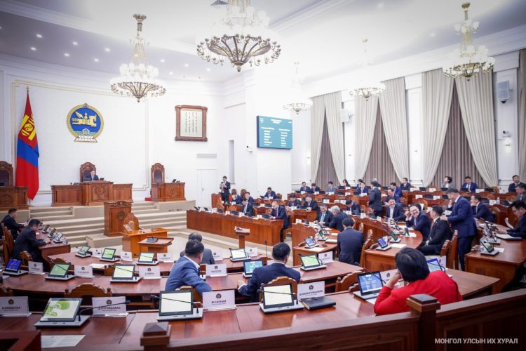 УЛСЫН ИХ ХУРЛЫН 2025 ОНЫ НАМРЫН ЭЭЛЖИТ ЧУУЛГАН: Хэлэлцэх асуудал, тов, дараалал 2025.10.27-10.31