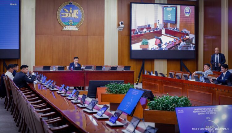 ХШТХ: “Онтрэ” ХХК-тай хэлэлцээ хийх, Оюу толгой төслийн санхүүжилтийн хүүгийн зохистой байдлыг хянан үзэх, өөрчлөх асуудлаар хэлэлцээ хийх ажлын хэсгүүдийн хуралдаан боллоо