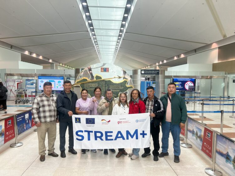 Зөгийн өвөлжөөний талаар туршлага судлах аялал зохион байгуулжээ