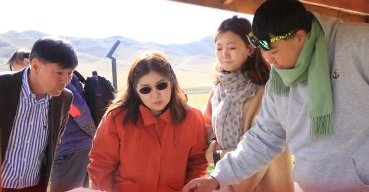 Эмээлт эко аж үйлдвэрийн парк төслийн хүрээнд хэрэгжих 10mb -ын нарны цахилгаан станцын судалгааны ажил үргэлжилж байна