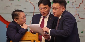 Оюутолгой төслийн хувь нийлүүлэгчдийн зээлийн хүүг хэлэлцэх ээлжит долоон жилийн хугацааг үл харгалзан хэлэлцээрийг үргэлжлүүлэхээр боллоо