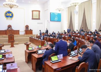 Төрөөс мөнгөний бодлогын талаар ирэх онд баримтлах үндсэн чиглэлийн төслийн хэлэлцүүлгийг үргэлжлүүллээ