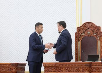 УИХ-ын гишүүн Б.Энхбаярыг Монгол Улсын Засгийн газрын гишүүн-Хууль зүй, дотоод хэргийн сайдаар томиллоо