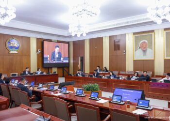 Төсвийн байнгын хороо Монгол Улсын 2026 оны төсвийн тухай хуулийн төслүүдийн хоёр дахь хэлэлцүүлгийг хийлээ