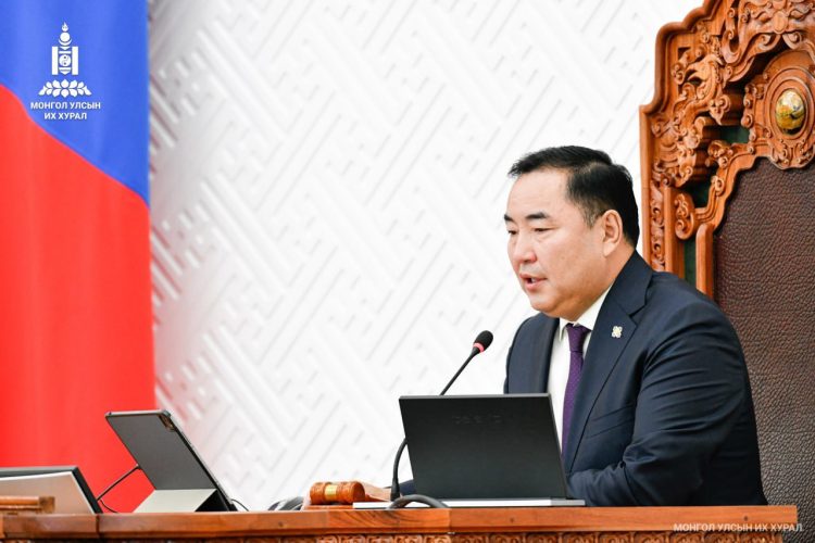 Нийтийн өргөдлийг Төрийн байгуулалтын болон Өргөдлийн байнгын хороонд хуваариллаа