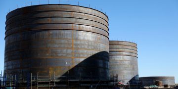 Г.Занданшатар: Газрын тос боловсруулах үйлдвэрийг 2027 онд ашиглалтад оруулахаар төлөвлөж байна