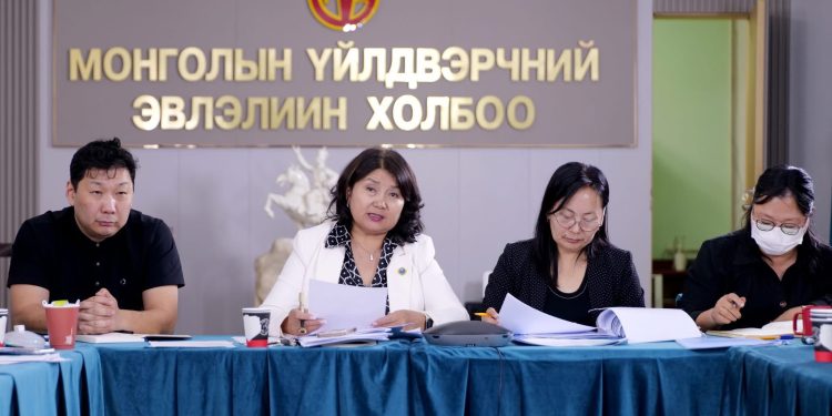 Одоогийн байдлаар дараах эмнэлэгүүд ажил хаялтад нэгджээ