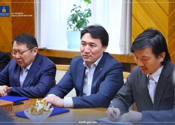 РИО ТИНТОЙ КОМПАНИТАЙ МЕНЕЖМЕНТИЙН ТӨЛБӨРИЙГ ЭРС БУУРУУЛАХ, ЗАСАГЛАЛЫГ САЙЖРУУЛАХ ПРОТОКОЛД ГАРЫН ҮСЭГ ЗУРЛАА