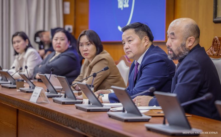 ЭЗБХ: “Хянан шалгах түр хороо байгуулах тухай” Улсын Их Хурлын тогтоолын төслийг дэмжлээ