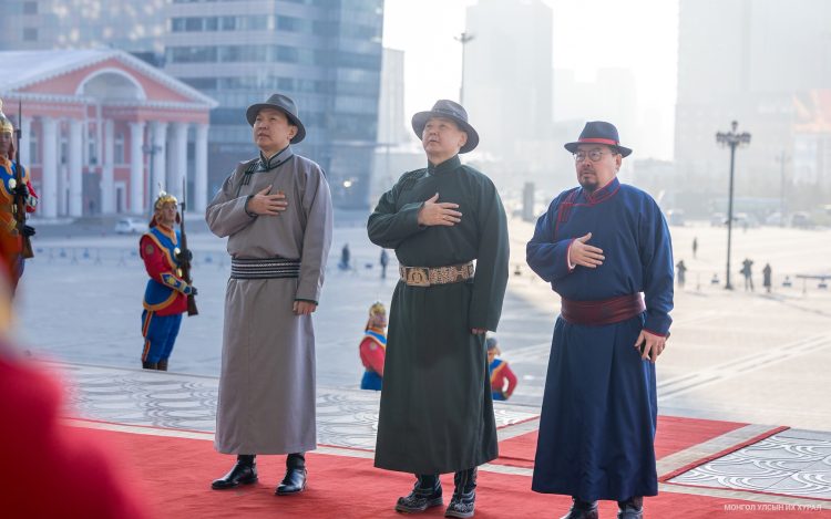 Их Эзэн Чингис хааны хөшөөнд хүндэтгэл үзүүлж, “Монгол бахархлын өдөр”-ийн ёслолд оролцжээ