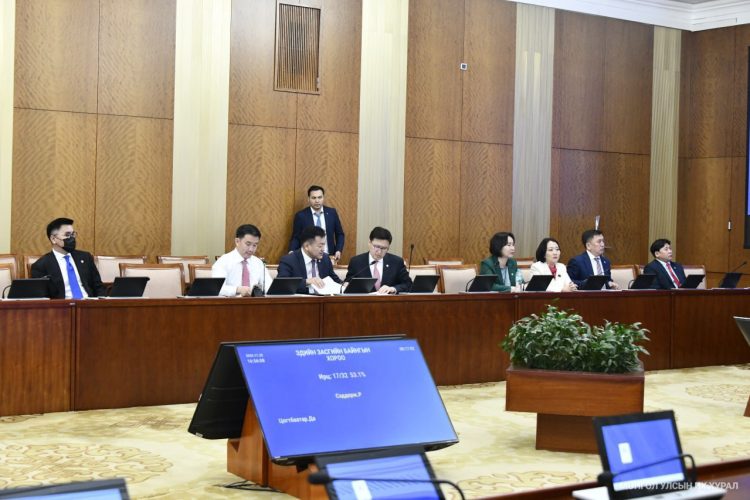 ЭЗБХ: Монголбанкны ерөнхийлөгчид нэр дэвшигчтэй хийх нэр дэвшигчийн сонсголын товыг тогтоож, хуулийн төслийг хэлэлцэхийг дэмжлээ