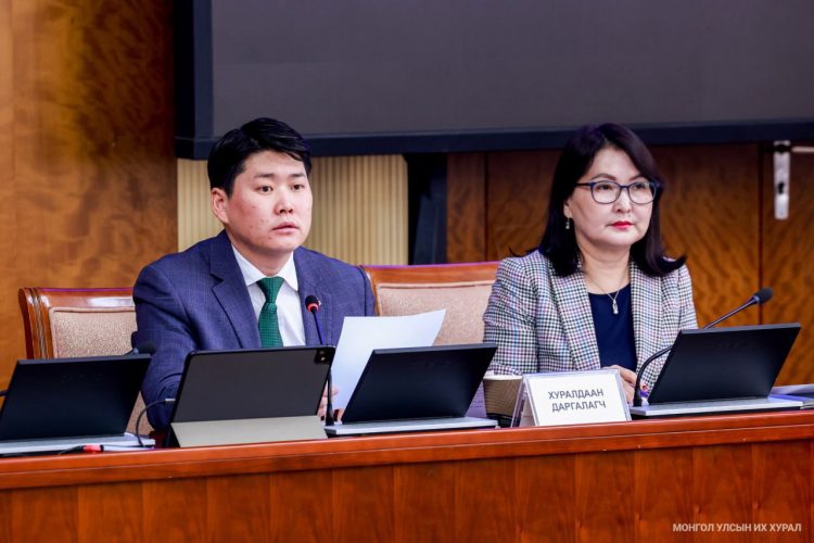 БОХХААБХ:Малын индексжүүлсэн даатгалын тухай хуульд нэмэлт, өөрчлөлт оруулах тухай хуулийн төслийн анхны хэлэлцүүлгийг хийлээ