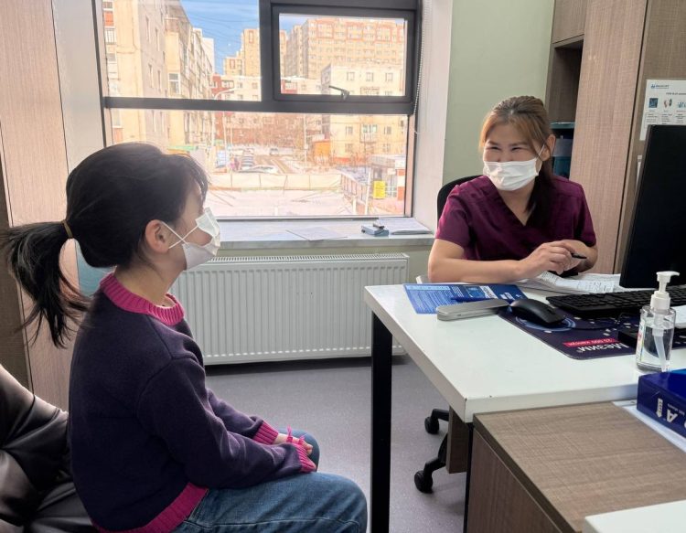 ЭМЯ: томуу, томуу төст өвчний дэгдэлтийн үед гараа тогтмол угааж, маск зүүх нь хамгийн сайн хамгаалалт болно