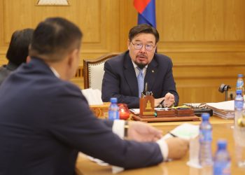 Ерөнхий сайд Г.Занданшатар халдвар, хамгааллын дэглэмийг бүх шатанд сахиулах үүрэг өглөө