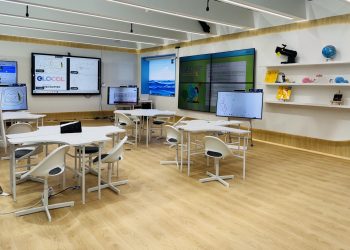 Дунд ангийн сурагчдыг танхимаар хичээллүүлэх шаардлага хүргүүлжээ