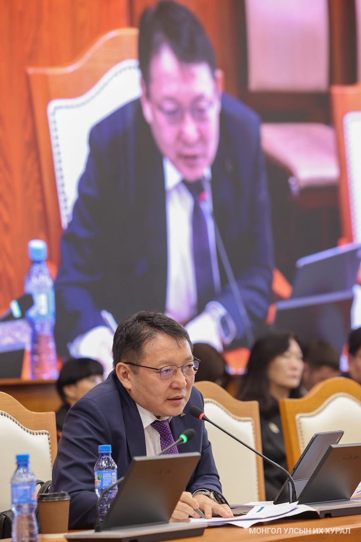 Монголбанкны Ерөнхийлөгчийн албан тушаалд нэр дэвшигчтэй хийх сонсголыг зохион байгууллаа