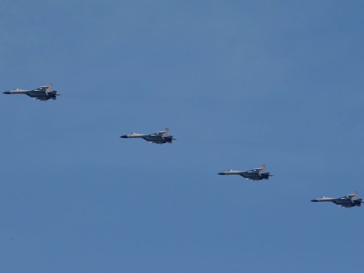 Япон улс Хятадын цэргийн үйлдэлд эсэргүүцэл илэрхийлж, Бээжингийн элчинг дуудлаа