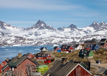 Дональд Трамп: Гринланд дахь цэргийн баазуудыг эзэмшилдээ авна