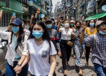 Мьянмарт цэргийн дэглэмийн хяналтад явагдсан сонгууль хүний эрхийн зөрчил, нийгмийн хямралыг улам гүнзгийрүүлэв