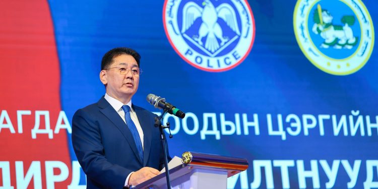 Алба хаагчдын нийгмийн баталгааг сайжруулахад урьдын адил онцгой анхаарна