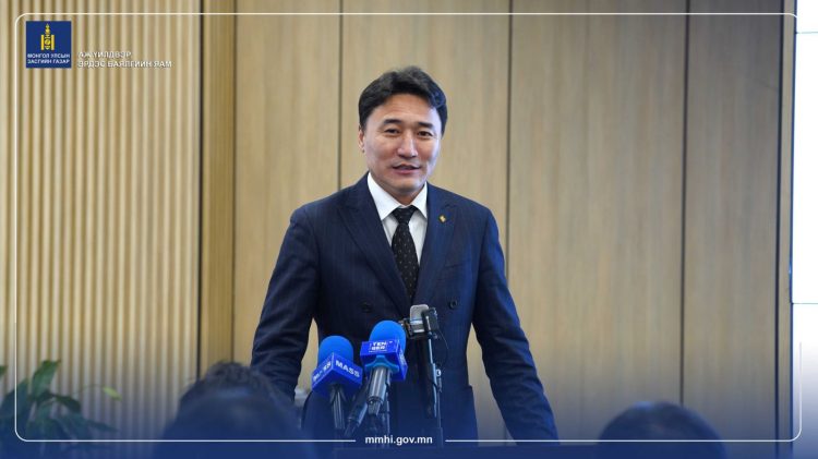 Г.ДАМДИННЯМ: УИХ-ЫН ЧУУЛГАНААР ХЭЛЭЛЦЭХ АШИГТ МАЛТМАЛЫН ТУХАЙ ХУУЛИЙН НЭМЭЛТ ӨӨРЧЛӨЛТ ЭДИЙН ЗАСАГТ ХАМГИЙН ТОМ НӨЛӨӨ ҮЗҮҮЛНЭ
