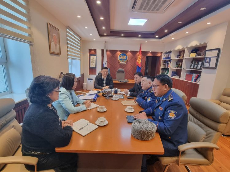 Хамтран хэрэгжүүлэх бодлогын баримт бичиг, дадлага, сургуулийн талаар санал солилцлоо