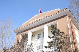 Хэрэглээний зээлийн хязгаарыг чангаруулж, банкуудын заавал байлгах нөөцийг нэмэгдүүллээ