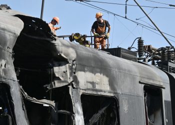 Оросын дроны халдлагад Украины галт тэрэг өртөж 5 хүн нас баржээ