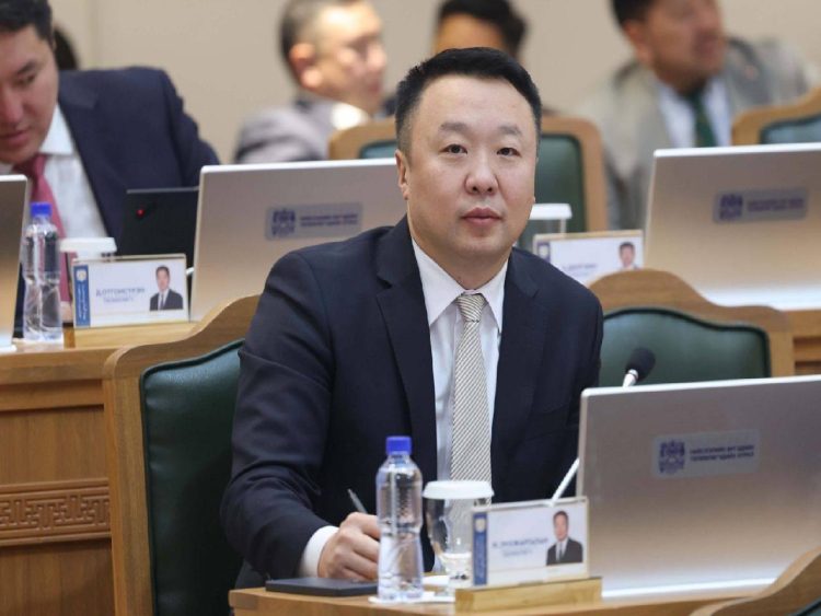 Ж.ЭНХЖАРГАЛАН: ХОТЫН ЭРГЭН ТОЙРОН ДАХЬ БҮХ УУЛЫН АМЫГ НИЙСЛЭЛИЙН МЭДЭЛД ШИЛЖҮҮЛЖ ХУУЛЬ БУС БҮХ ХАШААГ НУРААХ ЁСТОЙ