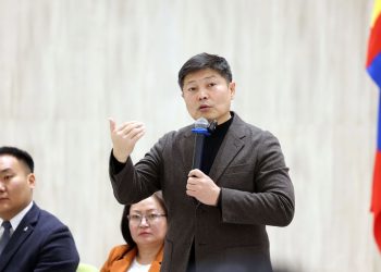 Х.Нямбаатар: Барилгын норм, журам зөвлөлтийн үеийн өртөг өндөр, хүнд хийцлэлтэй, хуучин стандартаар явдгийг өөрчлөх ёстой