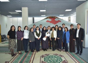 Монгол улсын дээд шүүхийн шүүгч, иргэний хэргийн танхимын тэргүүн Гүррагчаагийн Алтанчимэгийг гавьяат хуульч цолоор шагналаа