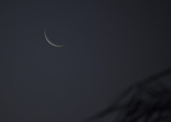 Шинийн хоёрны сар – Хүслээ шивнэх монгол зан үйл