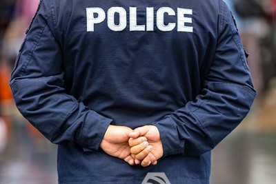 Цахим орчинд романс үүсгэж 3,5 тэрбум төгрөгийг залилсан байна