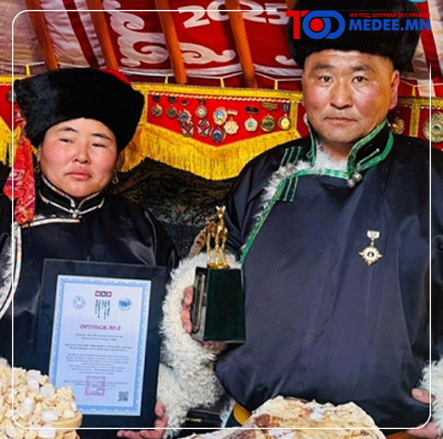 Удамт малчин Б.Ганзориг ‘Алтан унага’-ны эзэн боллоо