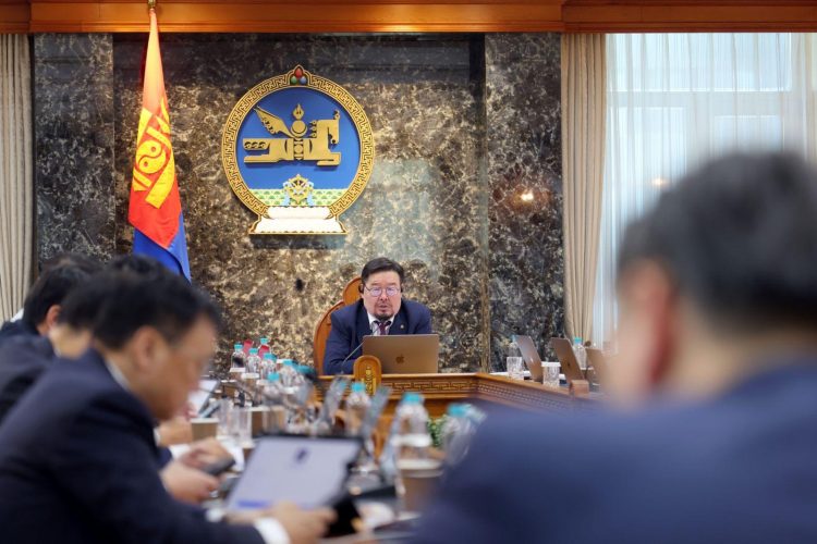 Улаанбаатар-Лүн чиглэлийн авто замыг өргөтгөн шинэчлэх ажлыг энэ онд эхлүүлэхийг үүрэг болголоо