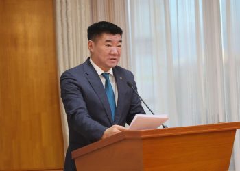 Зэсийн баяжмал хайлуулах, боловсруулах үйлдвэр байгуулах төслийн сонгон шалгаруулалтад хоёр улсын дөрвөн компани шалгарч үлдээд байна