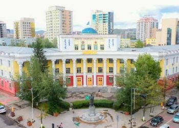 Их, дээд сургуулийн хичээлийг есдүгээр сарын 15-наас эхлүүлэх чиглэл өгчээ