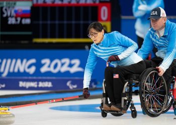 Өвлийн Паралимпын наадмын Америкийн шигшээ багт багтсан Монгол БҮСГҮЙ