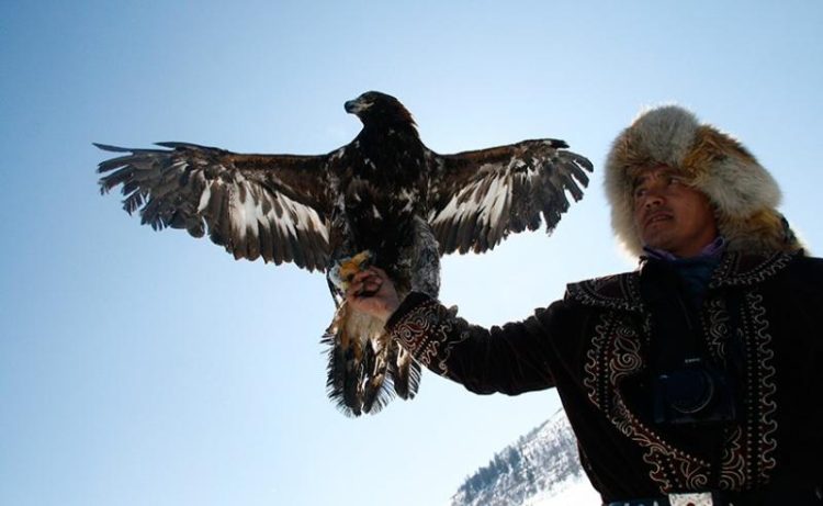 3 дугаар сарын 7,8-ны өдрүүдэд “Бүргэдийн баяр” болно