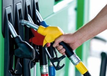 Газрын тосны үнэ өсөж, шатахууны үнэд дарамт үүсэх төлөвтэй байна