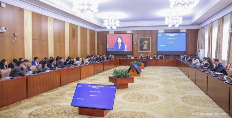 ӨБХ: Орон сууц захиалах, худалдан авах харилцааг зохицуулж байгаа хууль тогтоомжийн биелэлтийн талаарх мэдээлэл сонсоно