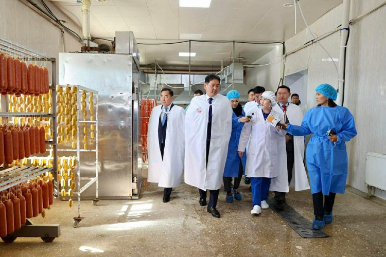 “Хүнсний хувьсгал”-ын үр дүнд “Хан Жаргалант Ховд” хоршоо аймгийнхаа мах, махан бүтээгдэхүүний 60 хувийг хангаж байна